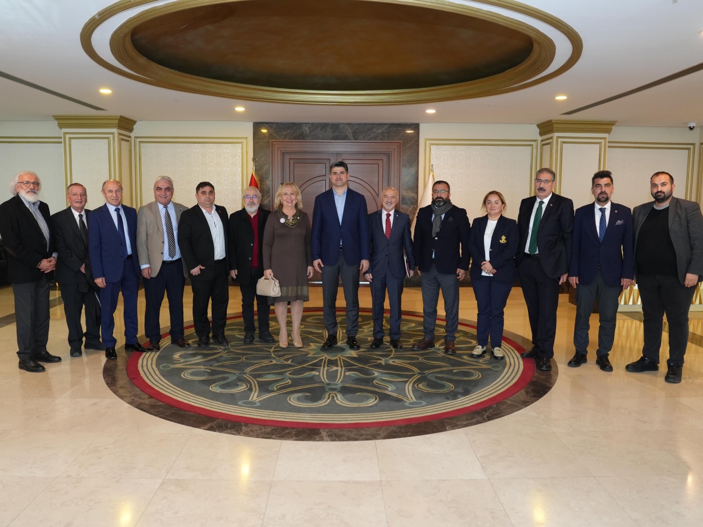 ATAŞEHİR’DE KATILIMCI YÖNETİM GÜÇLENİYOR: KENT KONSEYİ VE BELEDİYE ARASINDA ORTAK AKIL TOPLANTISI